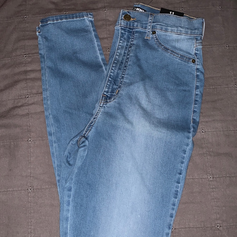 💙Fashion Nova Jeans✨